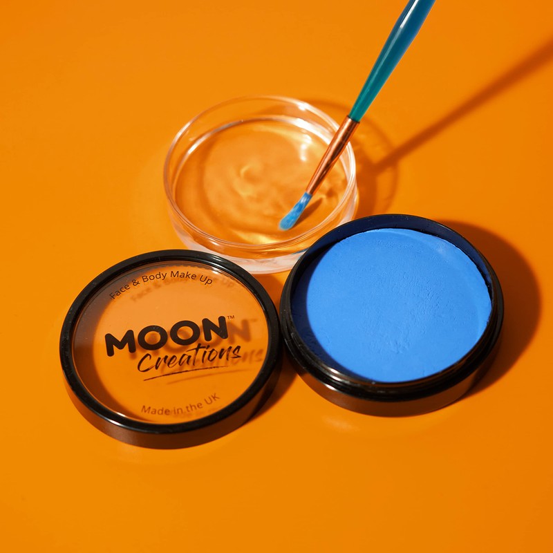 Moon Creations - Professional water-activated face paint - peach
