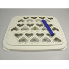 TUPPERWARE Ravioli Maker heart-shaped