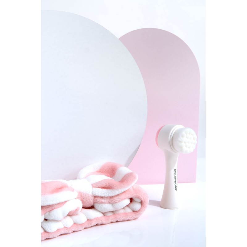 Brushworks Luxury facial cleansing brush and headband.