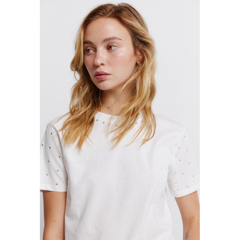 T-Shirt Studs