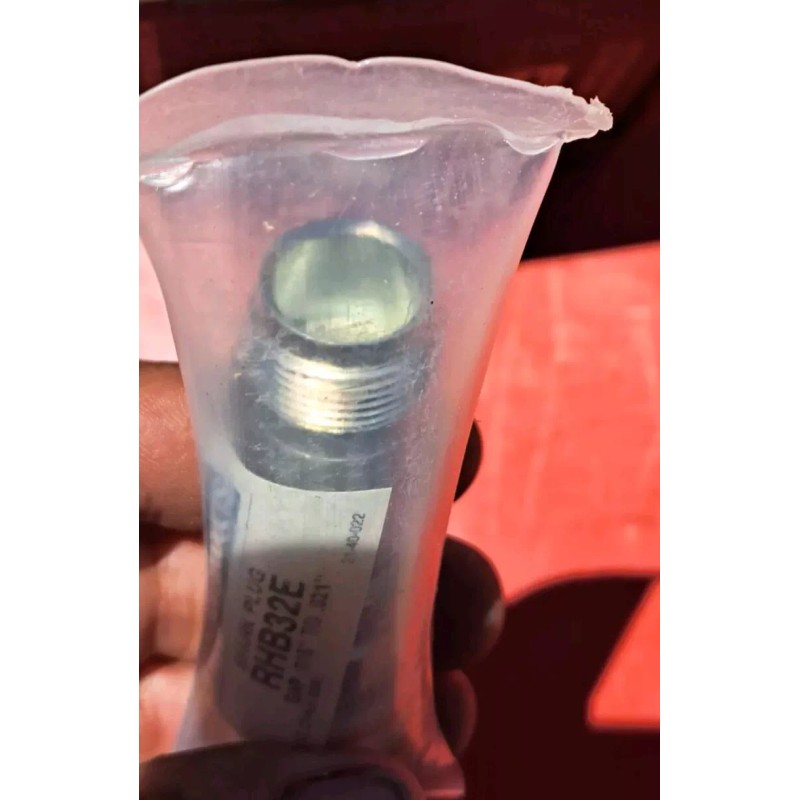 Champion BRAND NEW & FRESH RHB32E CHAMPION AIRCRAFT SPARK PLUG
