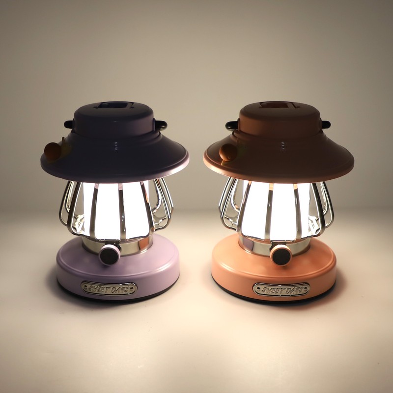 Retro Rechargeable Camping Lantern Infinite Dimming 3 Level Color Temperature