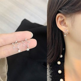 TseenYi Star Stud Earrings Silver Star Earrings Boho Hollow Star Earrings Mini Star Dangle Earrings Minimalist Small Earrings Jewellery for Women and Girls Gifts