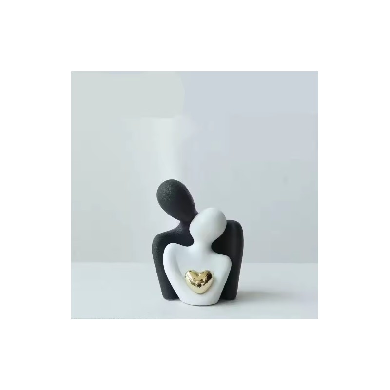 1pc Romantic Couple Statue for Home Decor – Ceramic Embrace