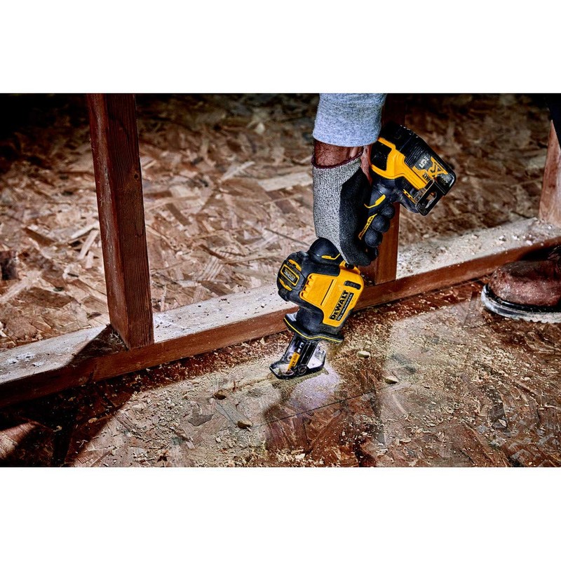 DEWALT ATOMIC 20V MAX* Reciprocating Saw, One-Handed, Cordless, Tool Only