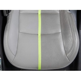 Meguiar's Gold Class Leather & Vinyl Cleaner - Leather and Vinyl Cleaner Formulated for Automotive, Spray Removes Tough Grime & Stains, 16 Oz