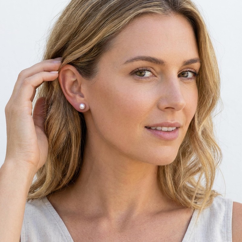 YAMI Real Pearl Earrings,Freshwater Pearl Studs for Daily Wear,Gift 9MM