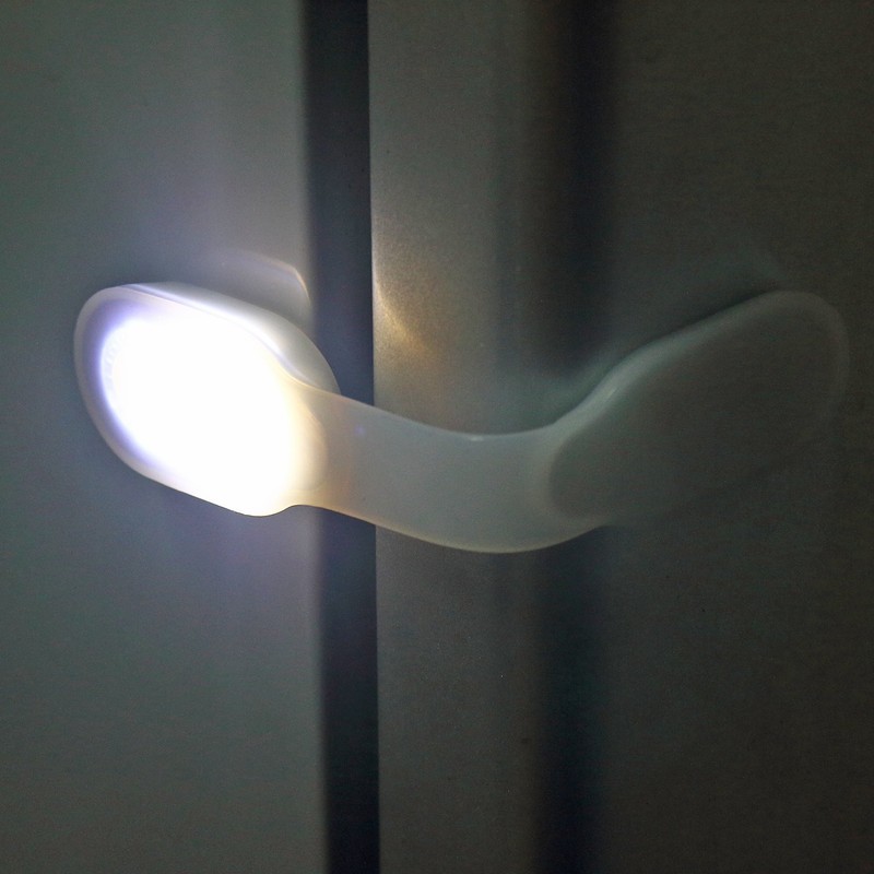 Alonefire Nightlight Nursing Night Light LED Flexible Clip on Flashlight