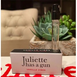 Juliette has a gun VANILLA VIBES * 0.057oz (1.7ml) EDP Vial Spray Sample