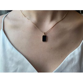 Txibikn Simple Elegant Black Square Pendant Necklace Chain for Women for Women Lady Wife Wedding Birthday Party Prom