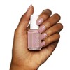 Essie Nagellack für farbintensive Fingernägel, Nr. 606 wire-less is more,