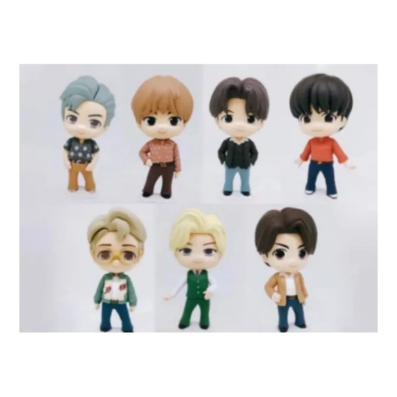 BTS Figurines TinyTAN Chibi Masters Complete set Of 7 Members.
