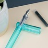 PILOT Pluma Fuente Kakuno, barril color aqua traslúcido, punto mediano,