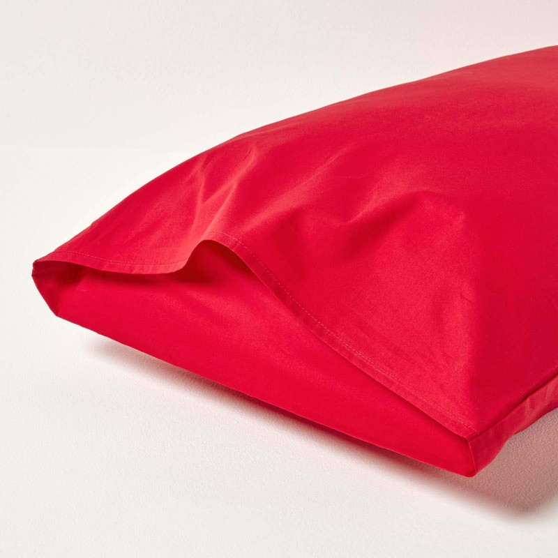HOMESCAPES Red Pure Egyptian Cotton Pillowcase Standard Size 200 TC
