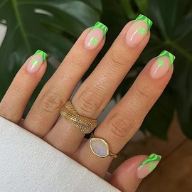 St. Patrick's Day Press on Nails Short Square Green French Tip Fake Nails Nude Full Cover Green Clover False Nails with Designs Glossy Stick on Nails Acrylic Artificial Nails for Women Girls 24Pcs