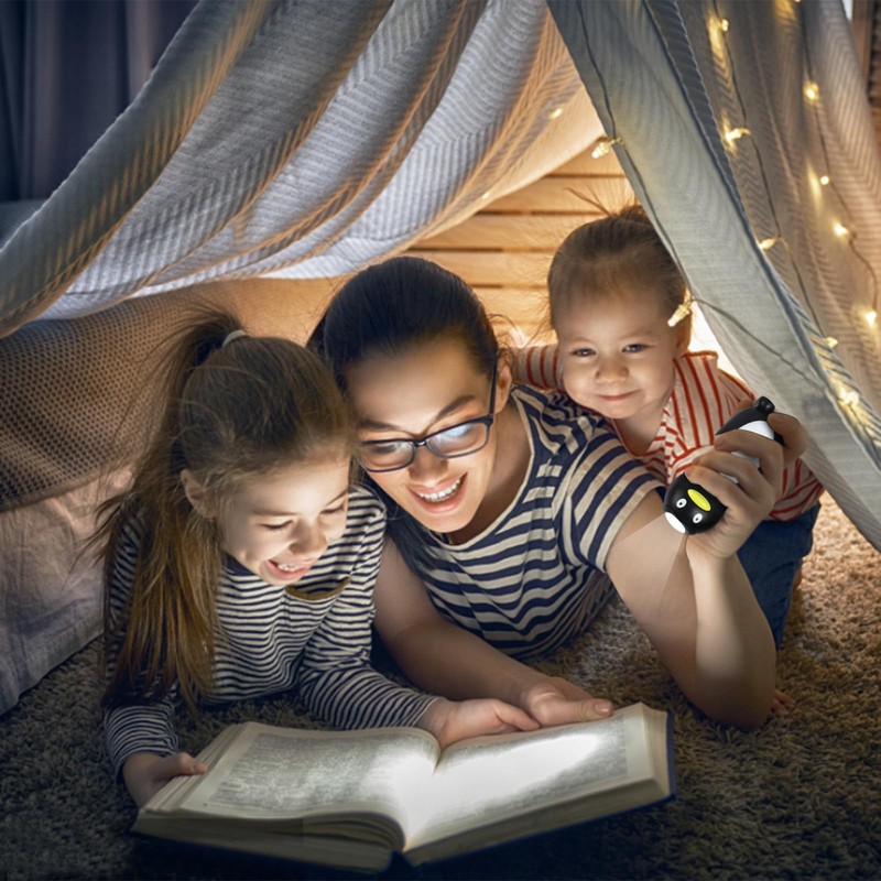 Hilngav 4 Pack Small Mini LED Flashlight for Kids -