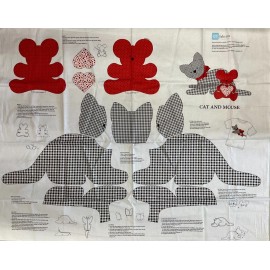 QT FABRICS - CAT & MOUSE STUFFABLE PANEL #27264J-- 36"x44"
