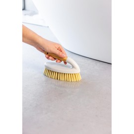 Vigar Zeroline 2 Pack Scrub Brushes for Cleaning, Scrub Brush with Ergonomic Bamboo Handle for Bathroom, Shower, Bathtub, Floor Tile, Wall, Gray, Green