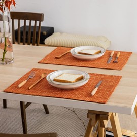 Kevin Textile - Juego de 4 manteles individuales resistentes al calor para mesa de comedor para otoño de temporada, 13 x 19 pulgadas, color naranja