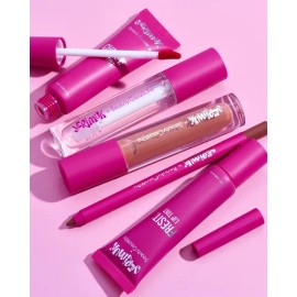 Lip Dou Bad B*tch Labial Delineador Yerimua Beauty Creations Acabado Brilloso Color Rosa/Plateado