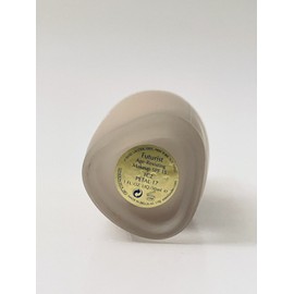 Estee Lauder Futurist Age-Resisting Makeup SPF15 - 1C2 PETAL 17 New Without Box