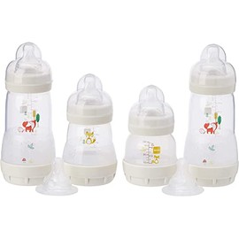 MAM Bottles Baby's First Bottle Set, Newborn Baby Bottles Set with 2 Fast Flow Teats, Anti-Colic Bottles for Newborn Babies, Set of 4 Bottles