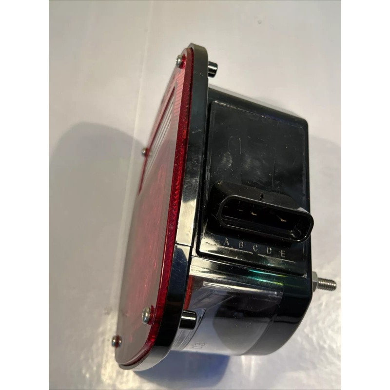 Maxxima M42223L Led Light Stop/Tail/Turn