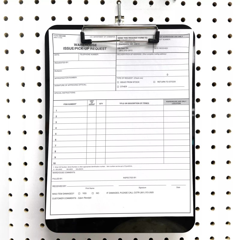 Officemate Magnetic Black Clipboard for Forklift Pallet Truck Workstations 83215