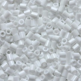 FSSTUD 4000 Pcs 5mm Plastic Fuse Beads Small Ironing Beads Mini Craft Fuse Beads Iron Handmade Beads Loose Melting Beads Crafting Fuse Beads Supplies Compatible Perler Beads Hama Beads White