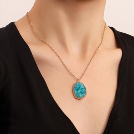 Xmsrn Vintage Green Agate Pendant Necklace Irregular Agate Choker Necklace Boho Agate Oval Coin Choker Necklace Green Oval Coin Choker Necklace for Women