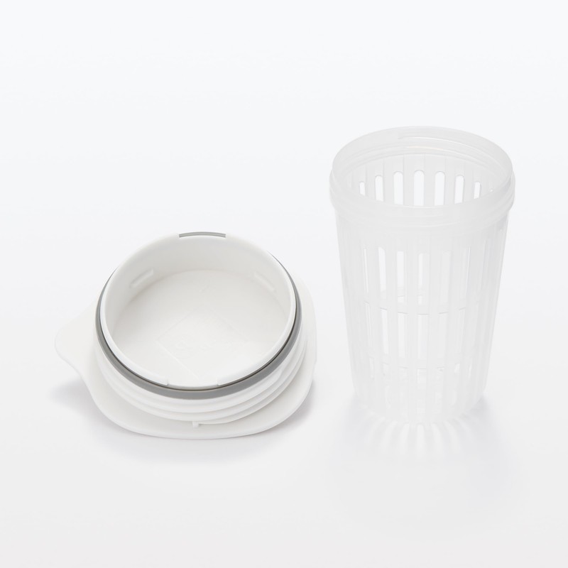 Muji MDC48A2A Horizontal Water Bottle with Strainer, White, Approx. 3.3