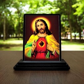 Vprint Acrylic Jesus Christ Car Dashboard Figurine (Multicolour, 10 cm x 12 cm x 1 cm).