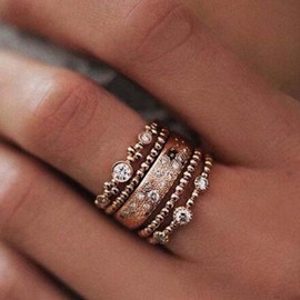 Yheakne Boho Gold Rings Set Stackable Rhinestone Knuckle Finger Rings Vintage Band Rings Fashion Joint Midi Rings for Women and Girls