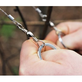 Survival Bags Saw Outdoor Wire Saw with Grip Rings Hunting Hiking Emergency Survival Stainless Steel Wire Saw for Emergency Travel Camping Survival Tool