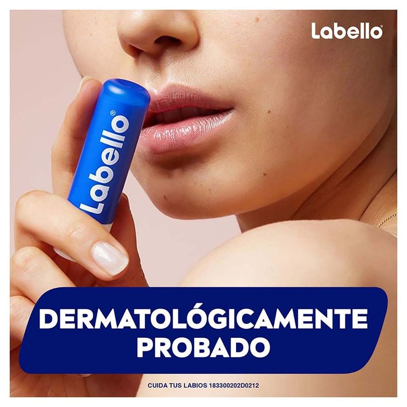 Bálsamo Labial humectante LABELLO Classic 4.5g
