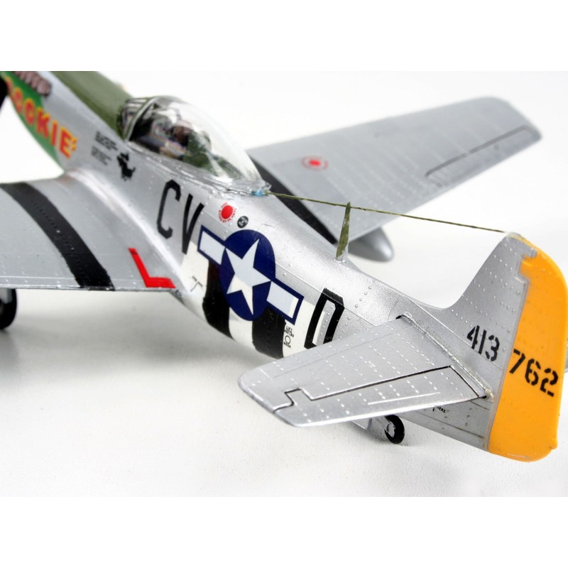 Revell 04148 P-51 D Mustang 1:72 Scale Unbuilt/Unpainted Plastic Model