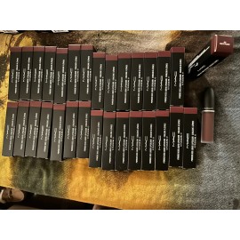 MAC - Powder Kiss Liquid Lipcolour - # 993 Pretty Pleats! 5ml/0.17oz