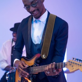 YIKOKO Guitar Strap 2", Soft Head Layer Cowhide Leather Guitar Straps with Foam Padding, for Acoustic, Bass and Electric Guitars