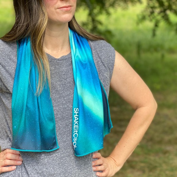 SHAKEitCOOL Extended Size Cooling Towel – Be Cool in Style
