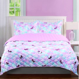 Tadpoles 3-Piece Girls Unicorn Quilt Set | 1 Twin Bed Size Quilt & 2 Standard Shams | Made of 100% Micro-denier Polyester Fiber | Soft, Smooth & Durable | Ideal for Teens | Metallic Pink Unicorns