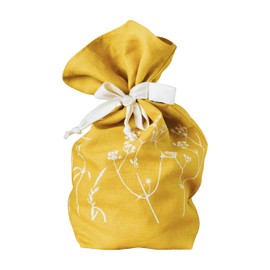 Helen Round Linen Bread Bag, Plastic Free, Reusable and Machine Washable in Mustard Linen. Perfect for sourdough, home baked bread and pastries. Hand printed. Made in the UK. Size 42cm x 28cm x 12cm