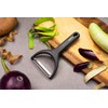 Zyliss Wide Peeler, Extra Sharp for Large Fruit and Vegetabes