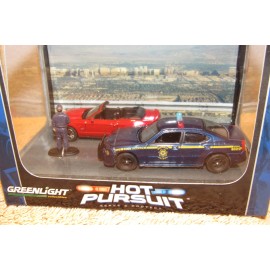 Greenlight 2010 Greenlight Hot Pursuit Nevada Highway Patrol Diecast Cars Set 1:64 Scale