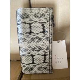 A New Day Women Zip Wallet