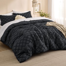 Bedsure Queen Comforter Set - Black Comforter, Boho Tufted Shabby Chic Bedding for Kids, 3 Pieces Vintage Farmhouse Bed Set for All Seasons, Fluffy Soft Bedding with 2 Pillow Shams