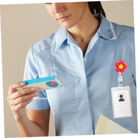 DOITOOL 4pcs Retractable Badge Holders with Flower Design Portable Id Card Clips for Nurses Students and Teachers and Practical Name Tag Holders