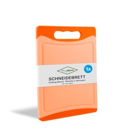MaxxGoods Schneidebrett Kunststoff mit Saftrille & Griff - Antibakteriell - Frühstücksbrett, Kunststoffbrett beidseitig verwendbar, Spülmaschinenfest - Orange, 20x15x0,8cm