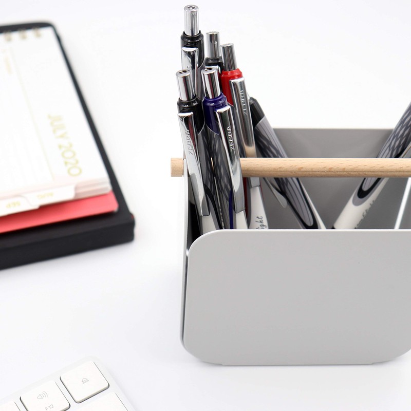 Zebra Pen Z-Grip Flight Retractable Ballpoint Pen, Bold Point, 1.2mm,