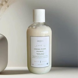 Crema para Peinar Leave-In, 250 ml, con Aloe Vera y Romero, Vegana, Control de Frizz