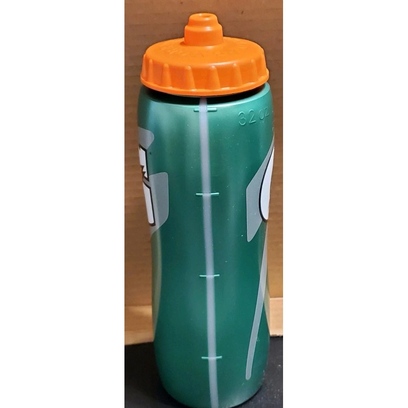 Gatorade 32 Oz Contour Squeeze Sport Water Bottle Workout Fitness